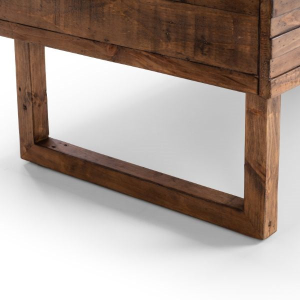 Woburn Coffee Table Leg Close Up